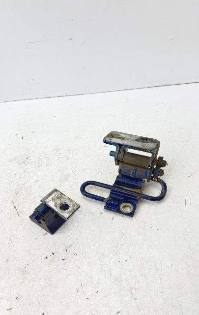 Set balamale usa spate stanga 7L0838411 Volkswagen VW Touareg generat