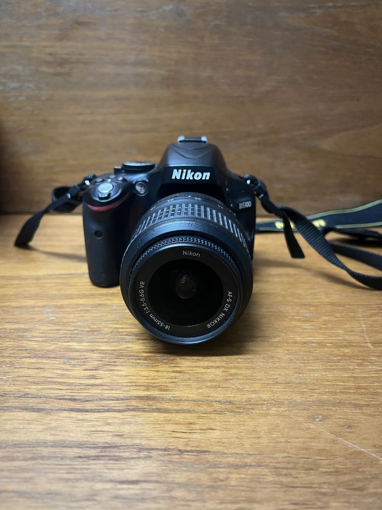 Nikon D5100 18-55mm комплект