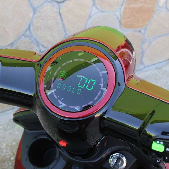 Електрическа Четириколка Max Motors FM4 1500W RED