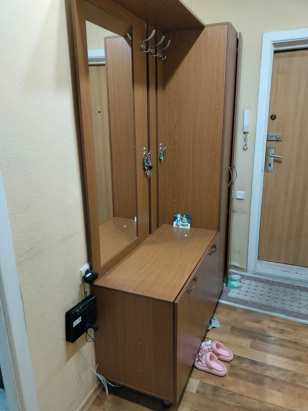 Мебель для прихожеи