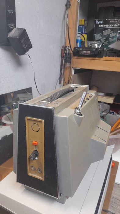 Портативен телевизор Юность Р603