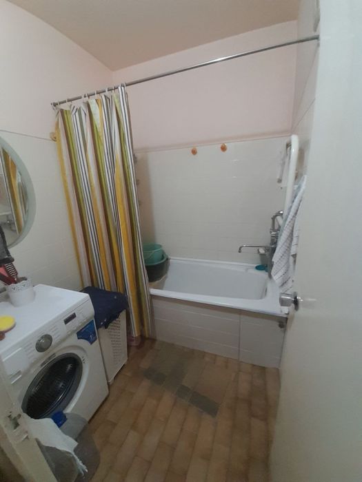 Срочно продаётся Юнусабад 19кв 2/5/5