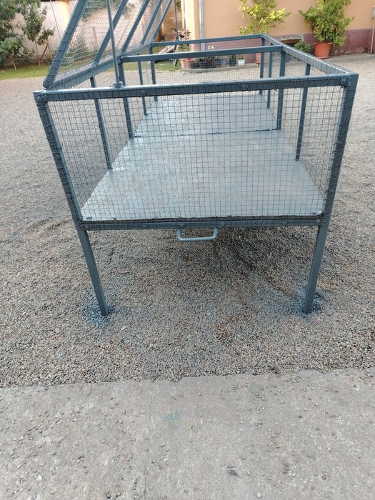 Cușcă păsări, maternitate pui, tarc,