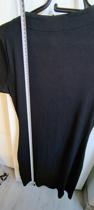 Нова Рокля Guess L