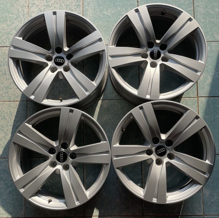 Jante aliaj R18 originale AUDI A5 Q5 Q7 ET25