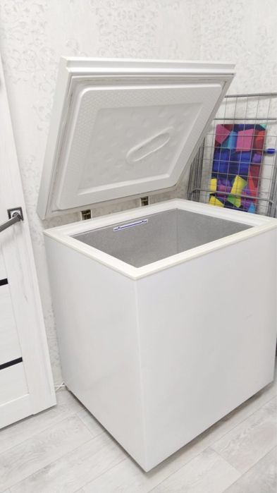 Продам морозилку