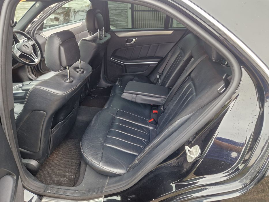 Dezmembrez Mercedes E-Class 2.2 170 cp Om651 cu Adblue 2015