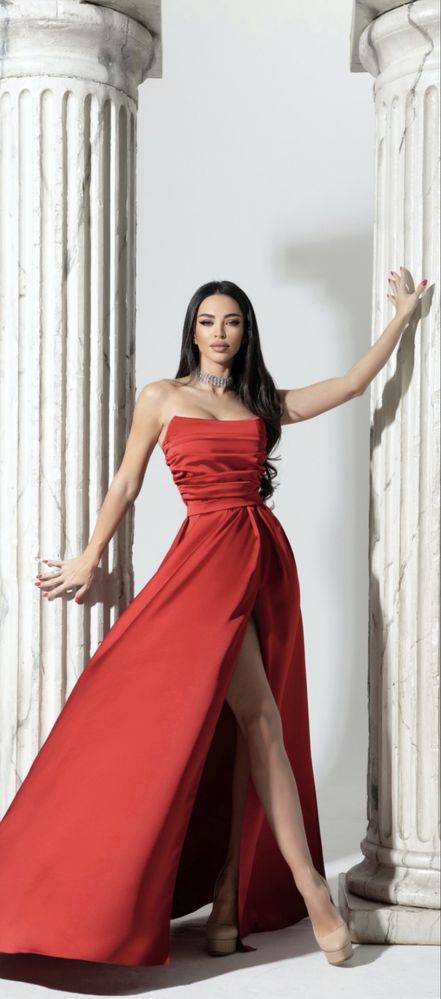 Рокля от Christine