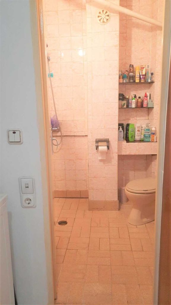 Продава се Двустаен апартамент в Кърджали, Възрожденци - 67 кв.м за 967 €/кв.м - Снимка #16