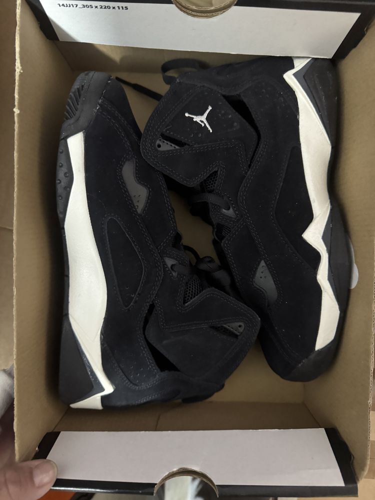 Nike Air Jordan True Flight