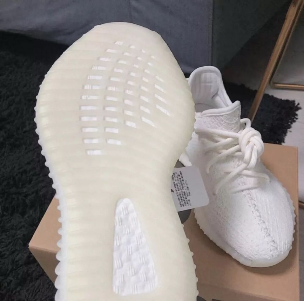Adidasi Yeezy Boost Adidas Triple White 350 V2