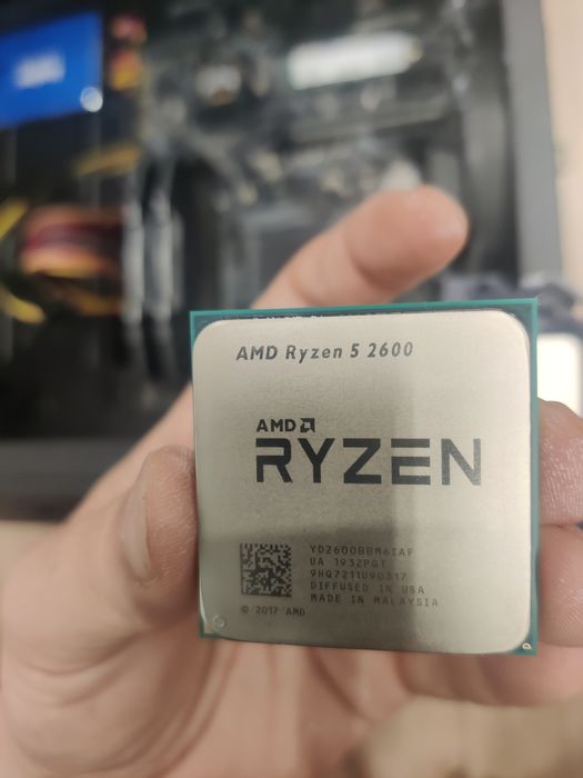 Процессор AMD Ryzen 5 2600, AM4.