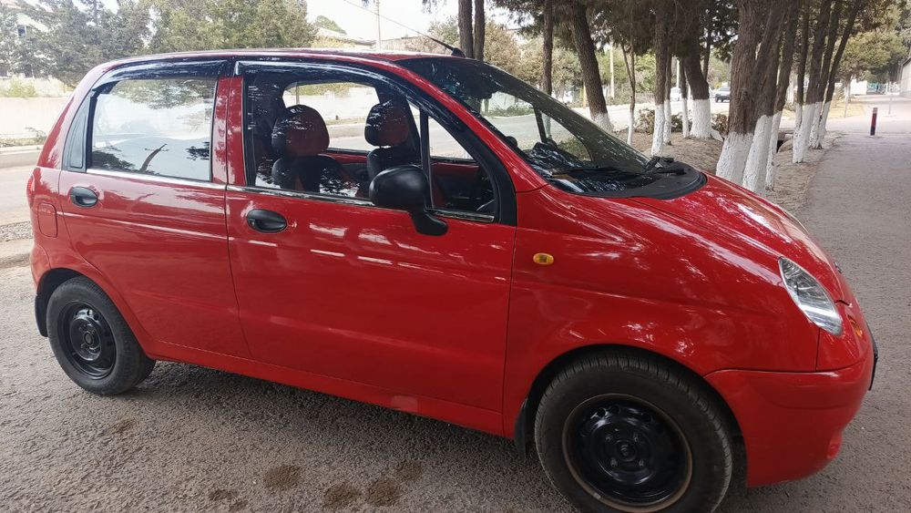 Daewoo Matiz qizil