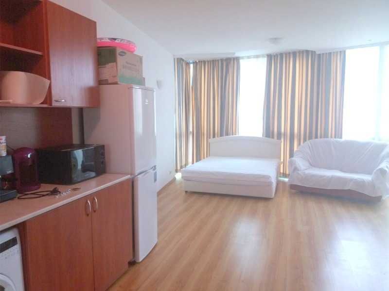 Продава се Двустаен апартамент в Приморско - 89 кв.м за 419 €/кв.м - Снимка #3