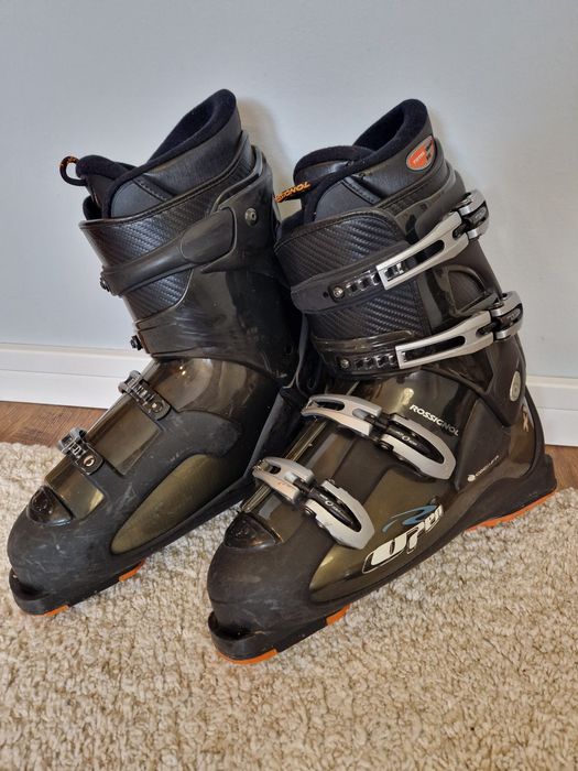 Ски обувки  ROSSIGNOL 46 номер