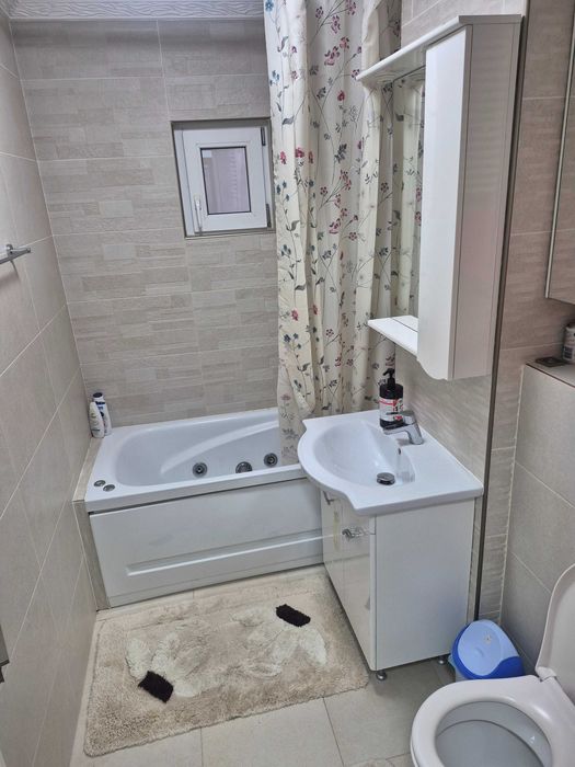 Apartamnent 3 camere