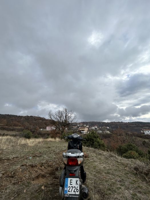 Продавам Honda sh 150 i 2010