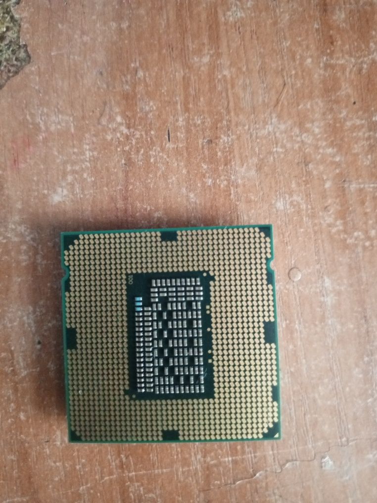 Продам процессор i5 2400