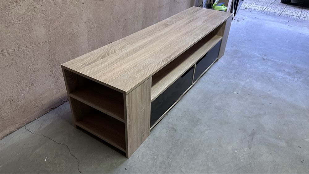 ТВ шкаф “Модесто”  и секция “Алан” на мебели Виденов.