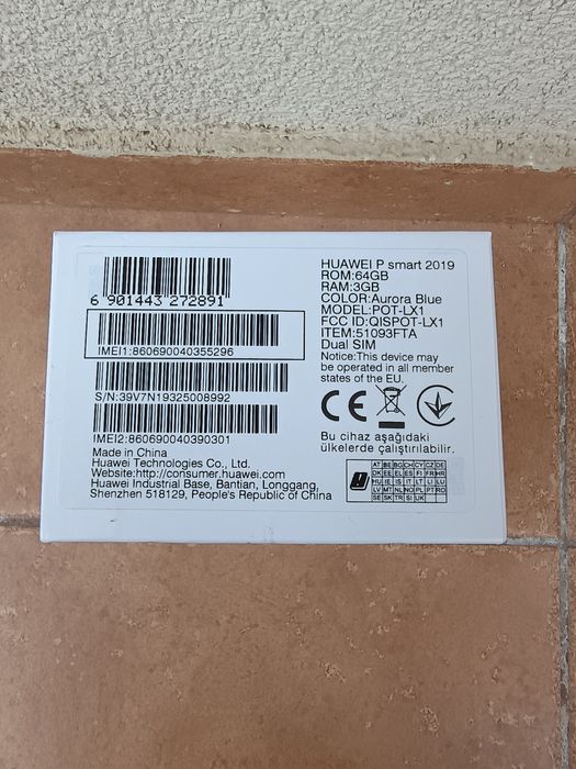 Telefon mobil Huawei P Smart 2019