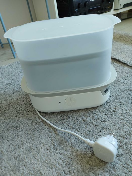 Стерилизатор Tommee Tippee