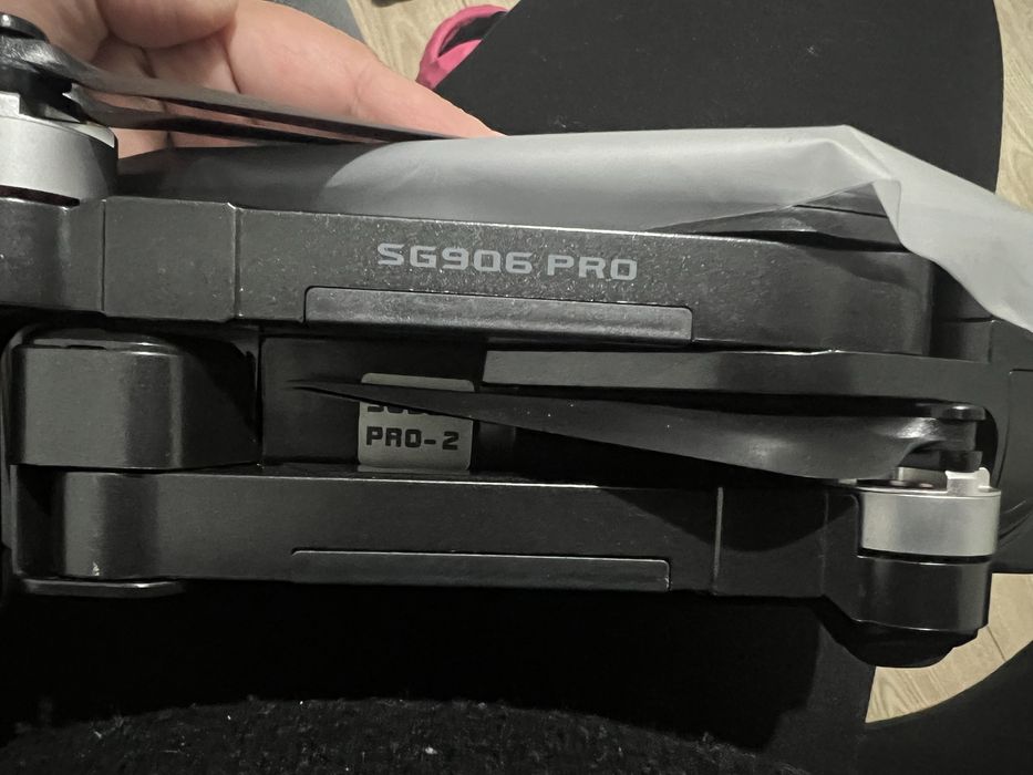 Дрон SG906PRO нов