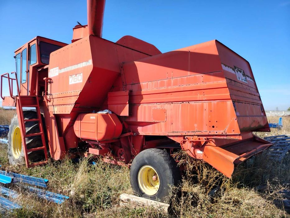 Комбайн Масей Феркюсън