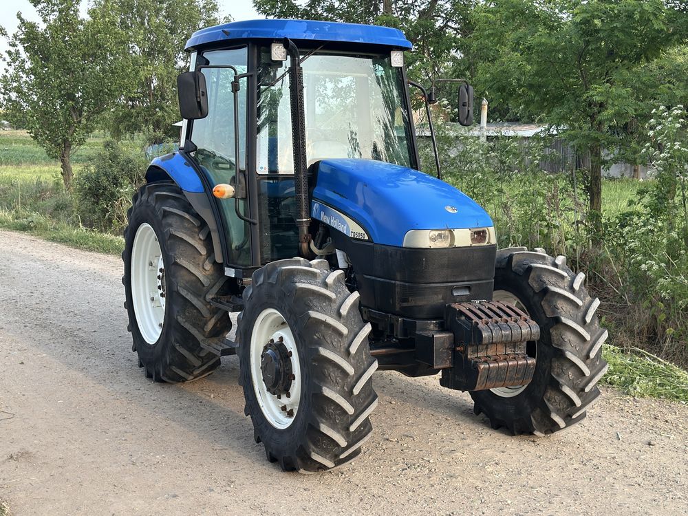 Tactor New Holland TD50505 100 Cai