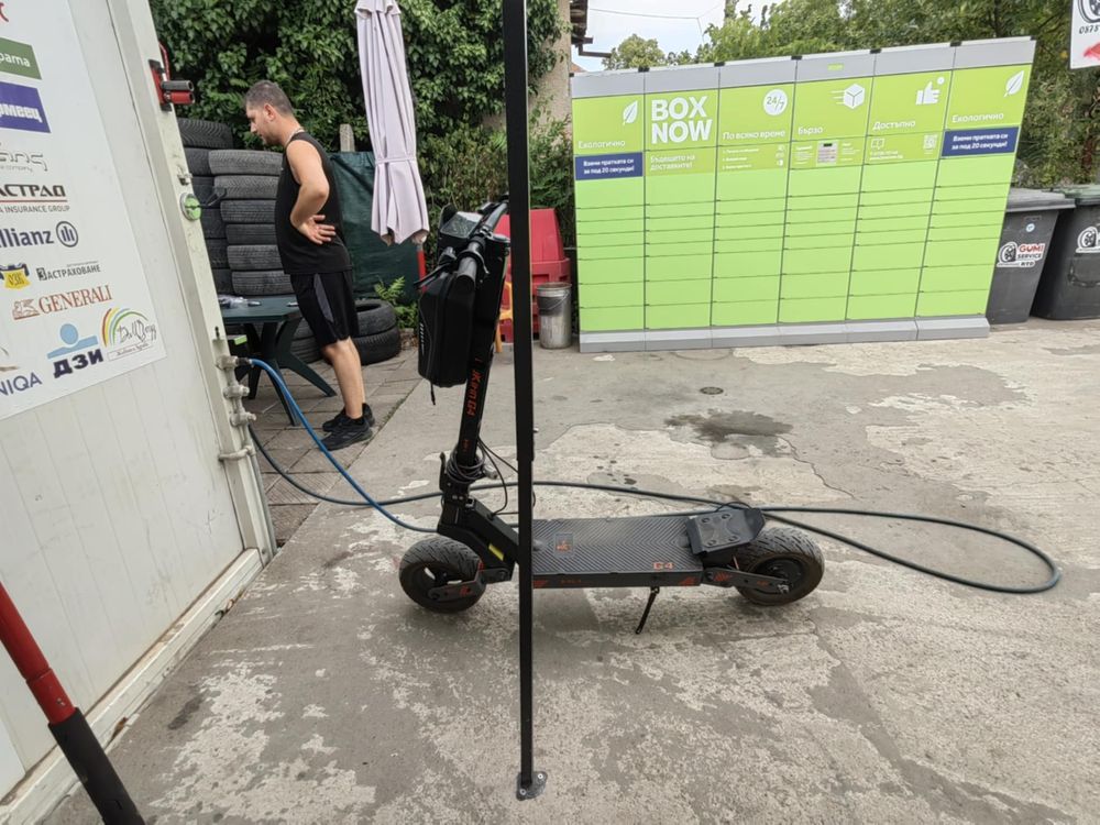 Мощна електрическа тротинетка 2000W отлична G4