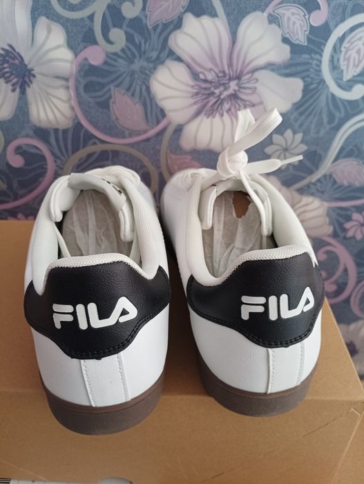 Сникърси Fila COURTBAY