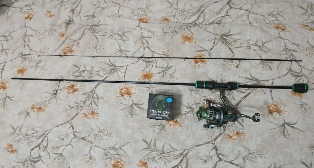 Lanseta spinning 1,8 m cu mulineta 2000 si fir - COMBO  NOU