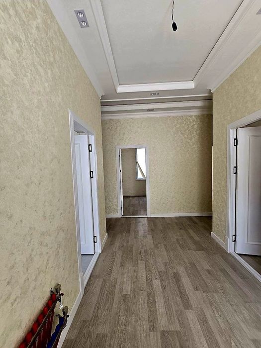 Корзинка ва метро якинида, Арзон нархга, 2 сотихли ер  5 хона ,янги уй