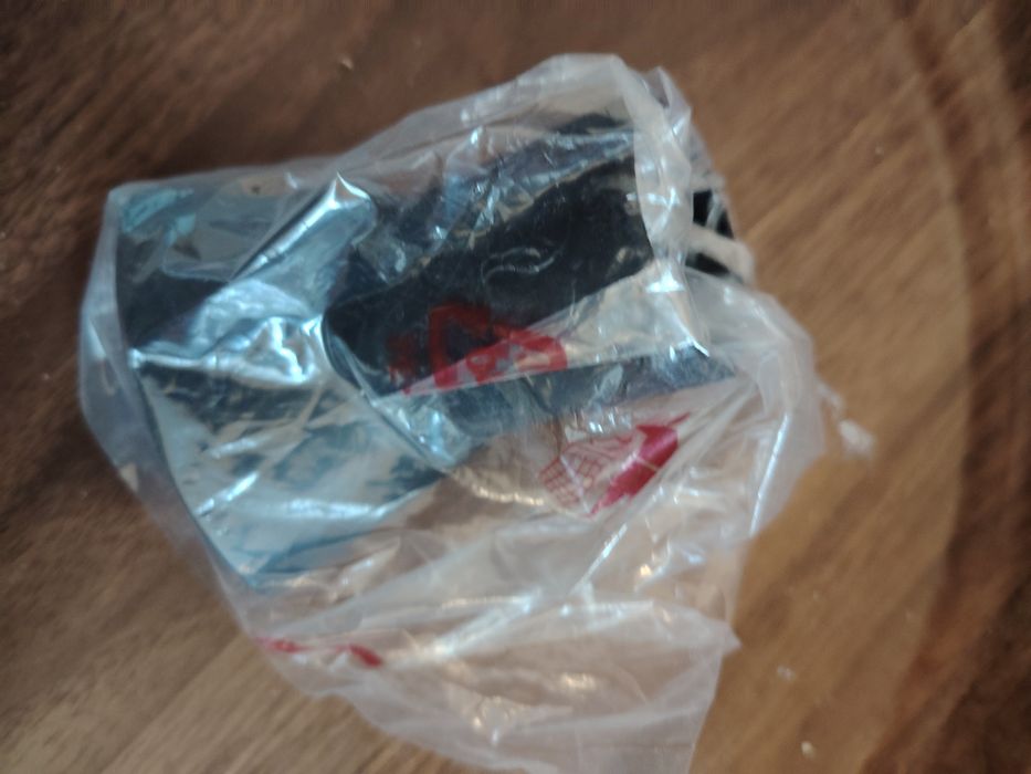 Vând Perie 6in1 nou