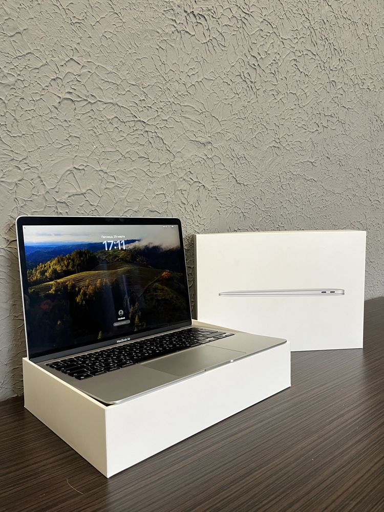 MacBook Air 13 M1 срочно!!!