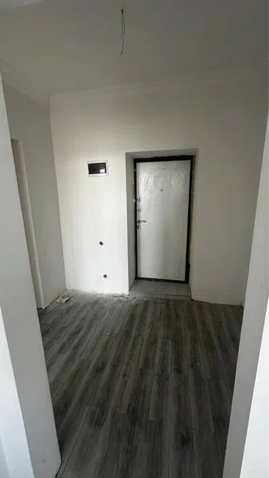 Кукча ЖК KOKCHA DARVOZA Коробка 2-комнатная 45.4 м2 White Box