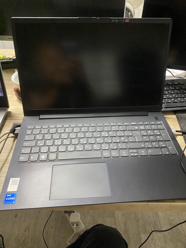 Срочно продаю Lenovo  i5–11 поколения