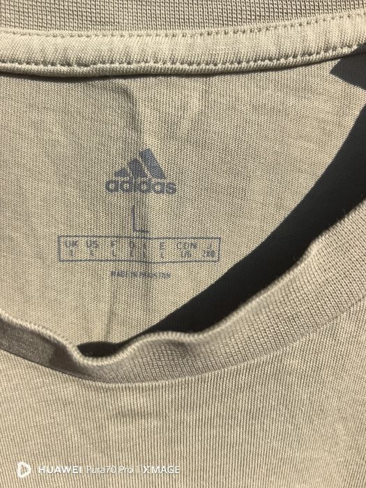 Мъжка тениска на Adidas M размер