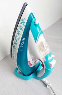 Fier de calcat Tefal