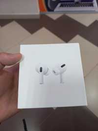 Продам airpods pro оригинал