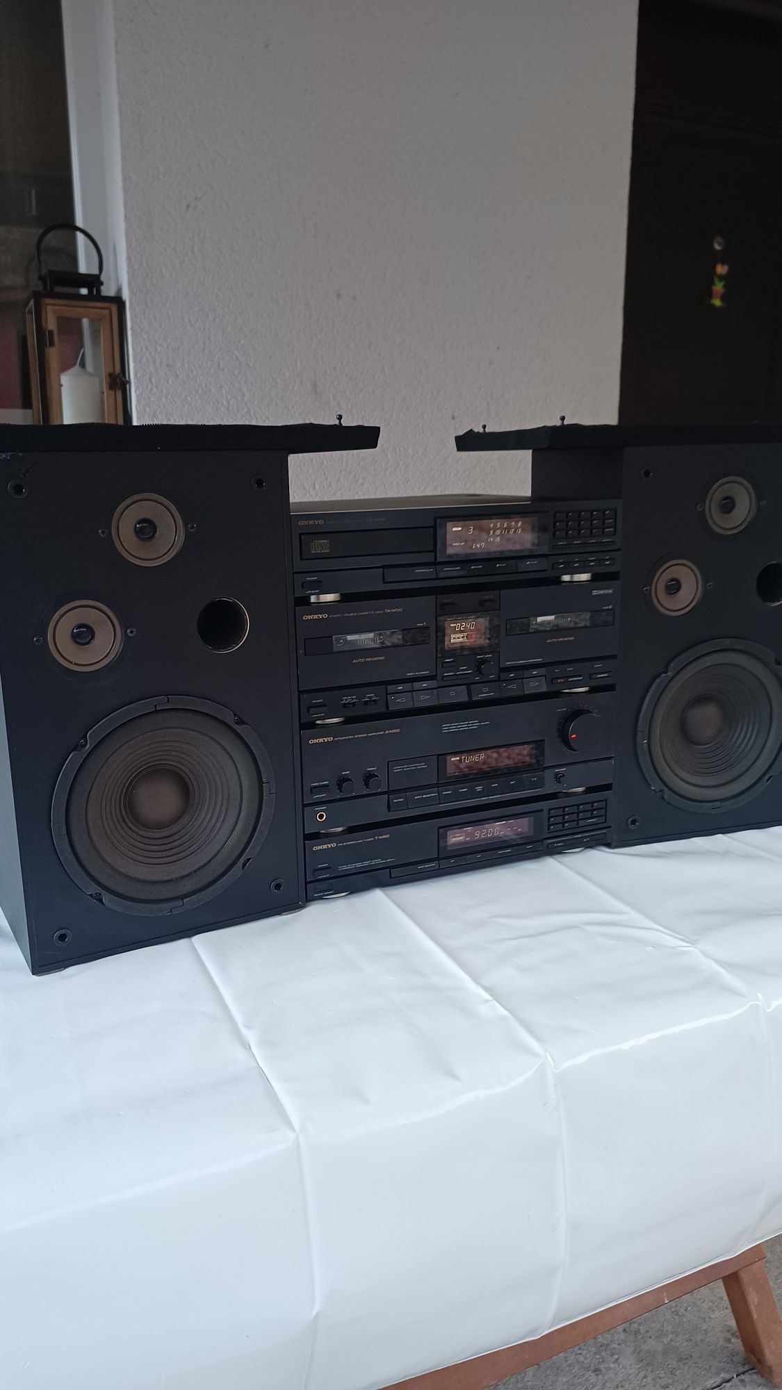 Linie Onkyo cu Boxe