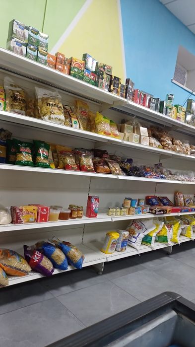 Продам стилажи и оборудование для магазина