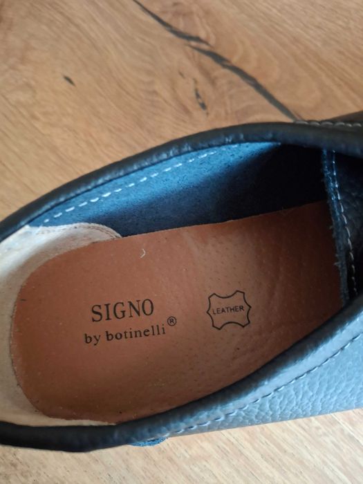 Дамски черни кожени мокасини