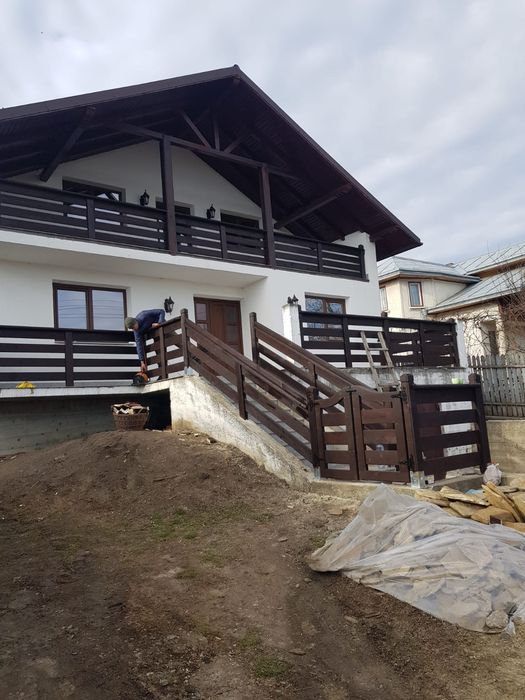 Terasa, foișoare rustice