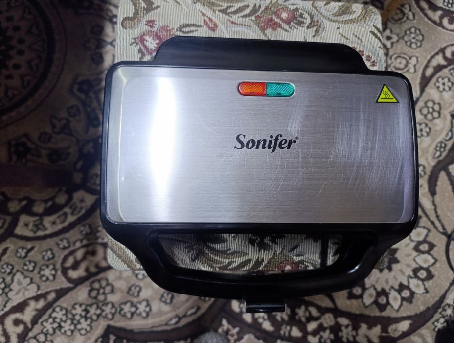 Продается Аппарат для сэндвичей