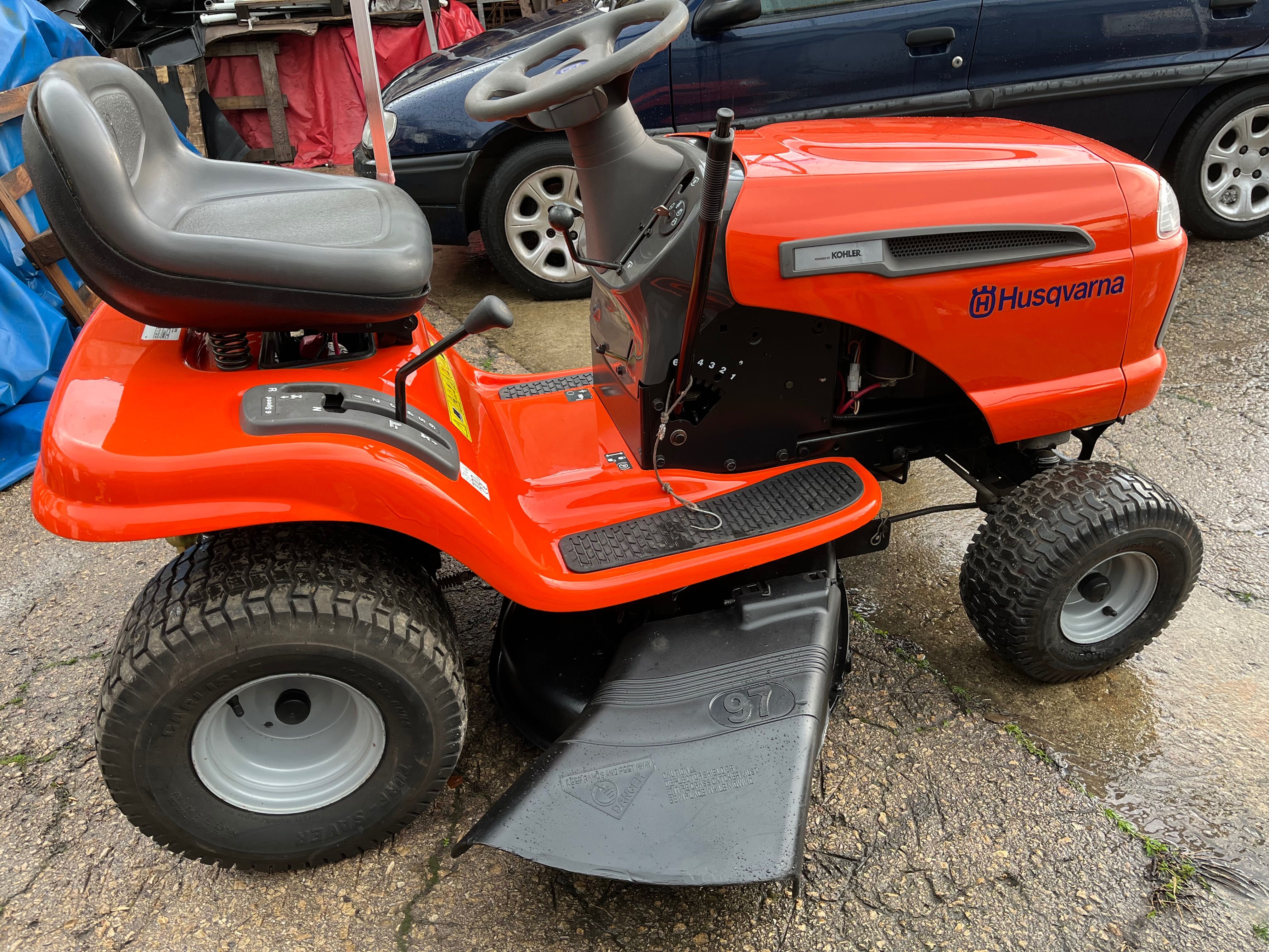 Тракторна косачка HusgVarna 17.0 hp USA
