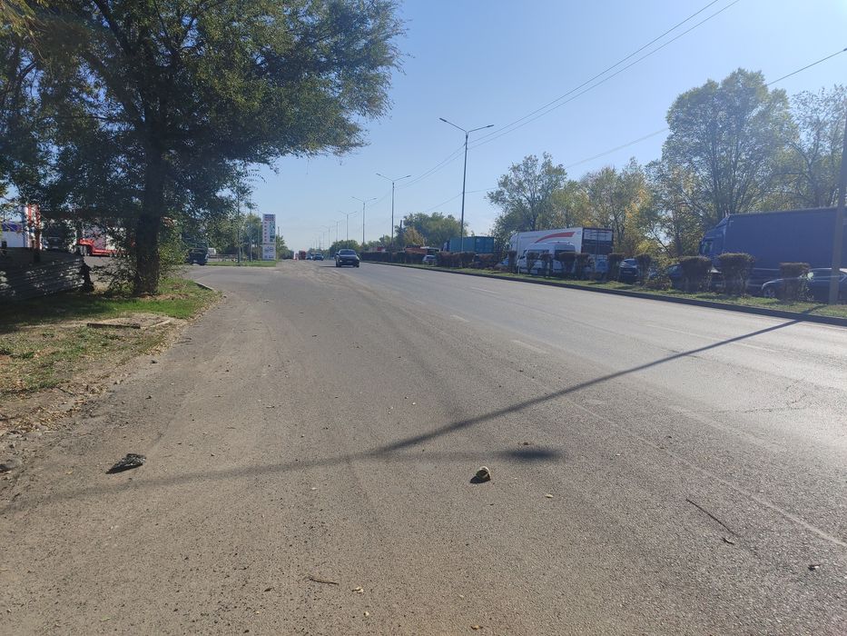 Аренда 40 соток парковка с офисом