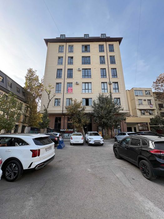 Срочно! Коммерческое помещение в Ц-5 — 267 м² в Центре.