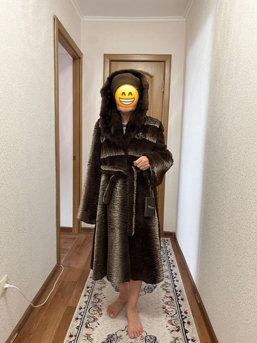 Продам новую шубу