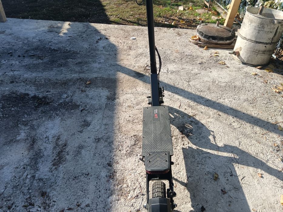 Trotineta myria road traveller xt