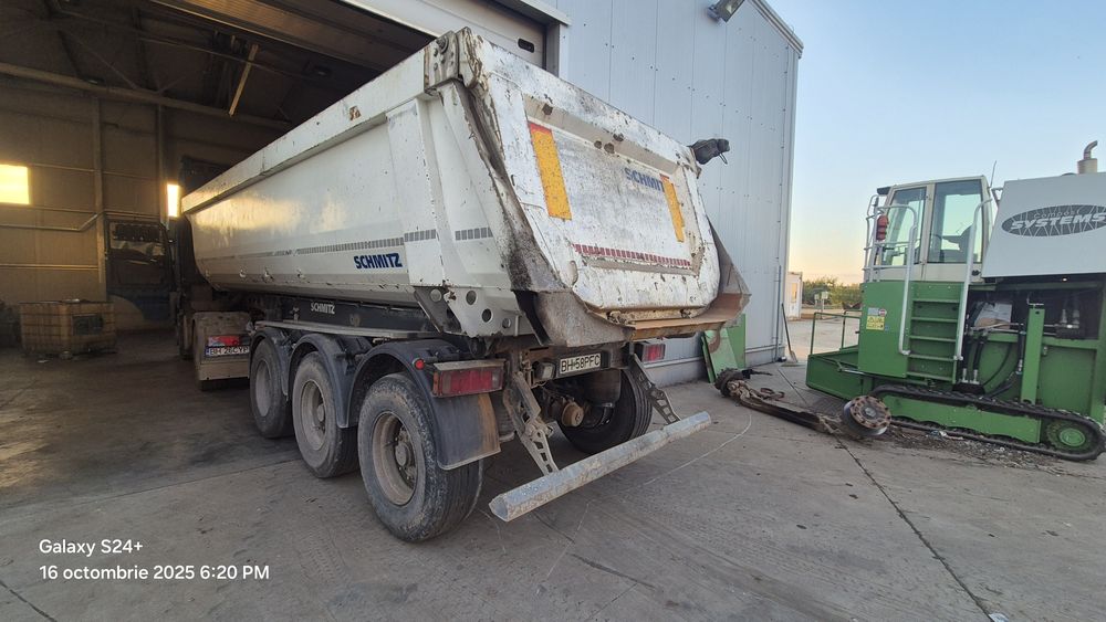 Semiremorca piatra Schmitz ski